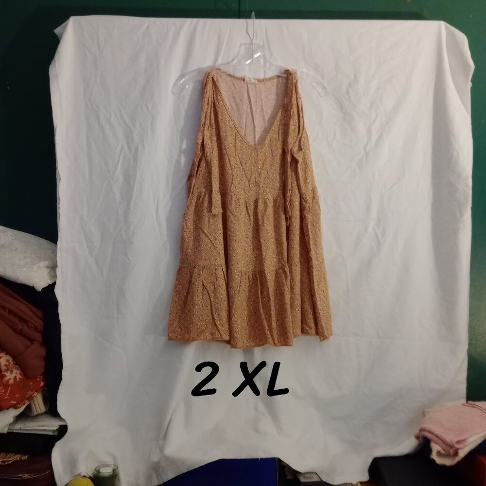 Lovely Melody tie shoulder tank top